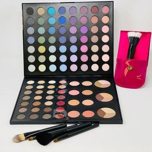 Macy's large eyeshadow palette/cosmetic brushes
